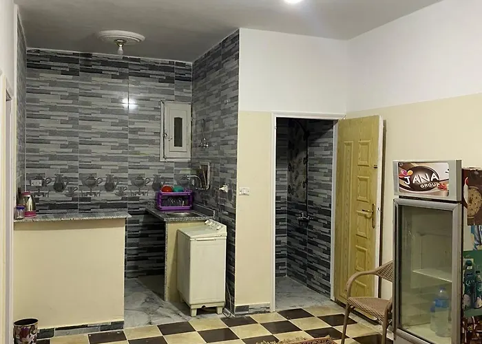 Alaraby 1 Apartment *